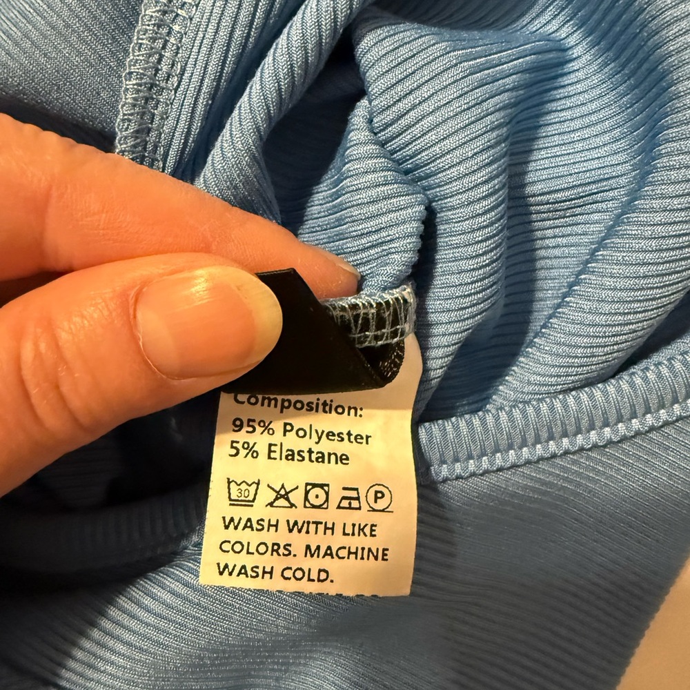 SHEIN Blue Ribbed Top - Picture 4 of 4